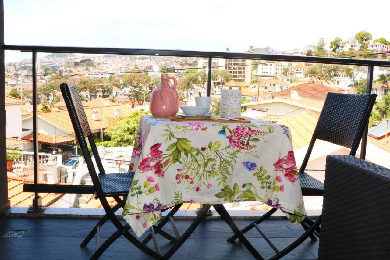 Green Apartment Funchal  Buitenkant foto